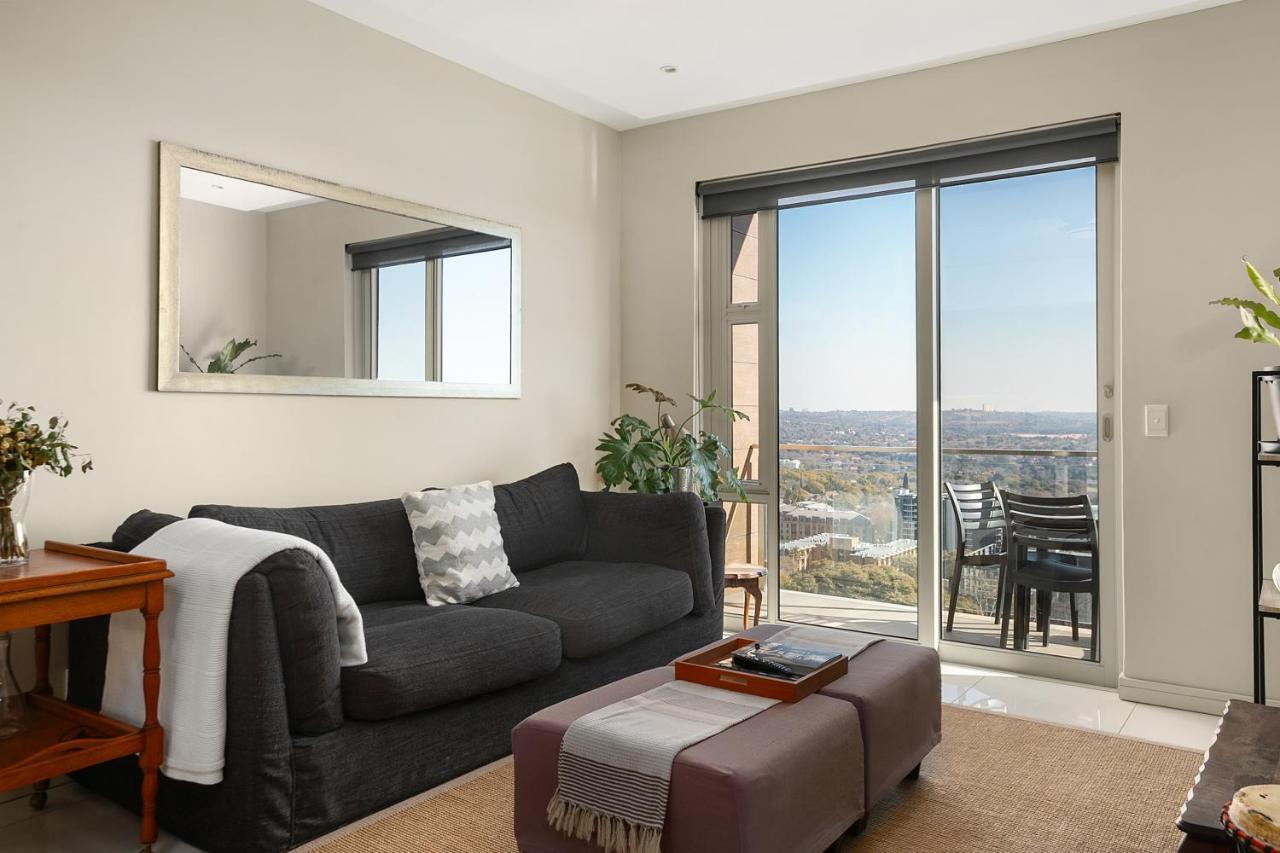 The Tyrwhitt Rosebank Apartments (Adults Only) 约翰内斯堡 外观 照片