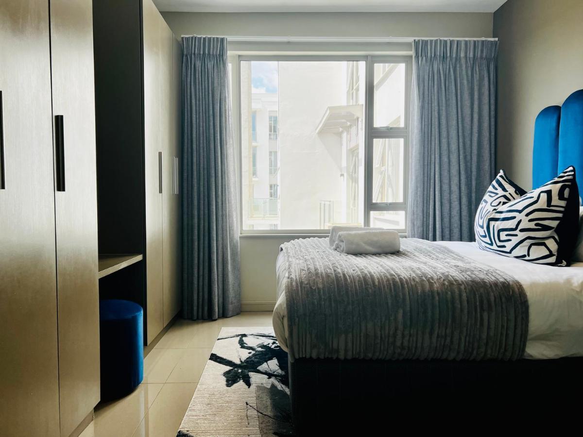 The Tyrwhitt Rosebank Apartments (Adults Only) 约翰内斯堡 外观 照片