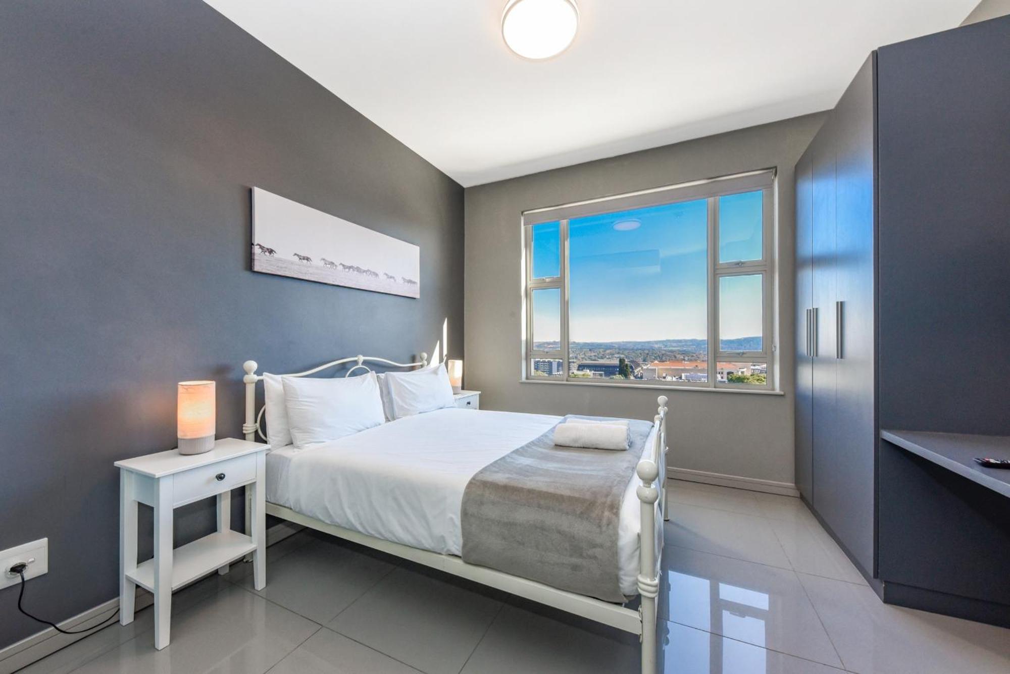 The Tyrwhitt Rosebank Apartments (Adults Only) 约翰内斯堡 外观 照片