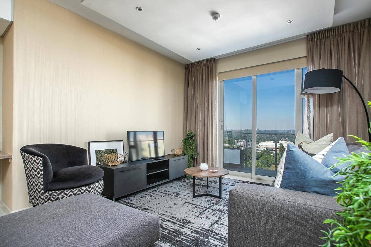 The Tyrwhitt Rosebank Apartments (Adults Only) 约翰内斯堡 外观 照片