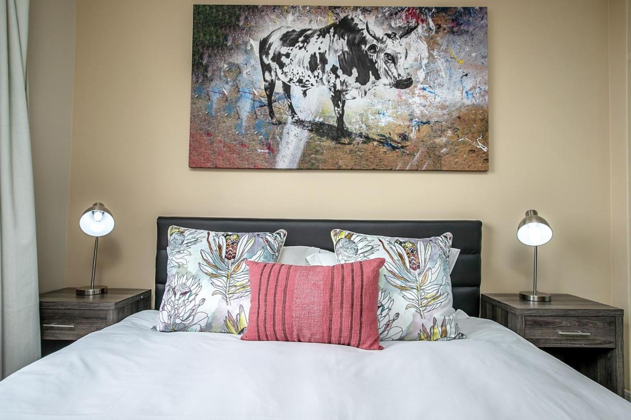 The Tyrwhitt Rosebank Apartments (Adults Only) 约翰内斯堡 外观 照片