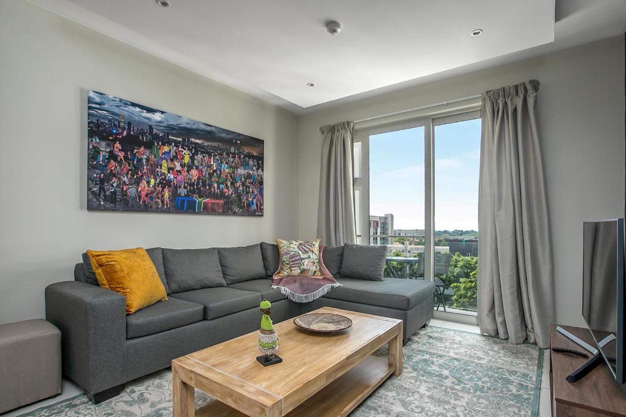 The Tyrwhitt Rosebank Apartments (Adults Only) 约翰内斯堡 外观 照片